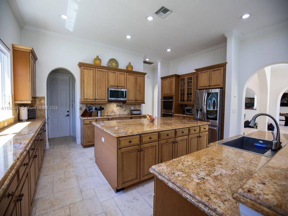 Parkland, FL 33076,12130 NW 71st St