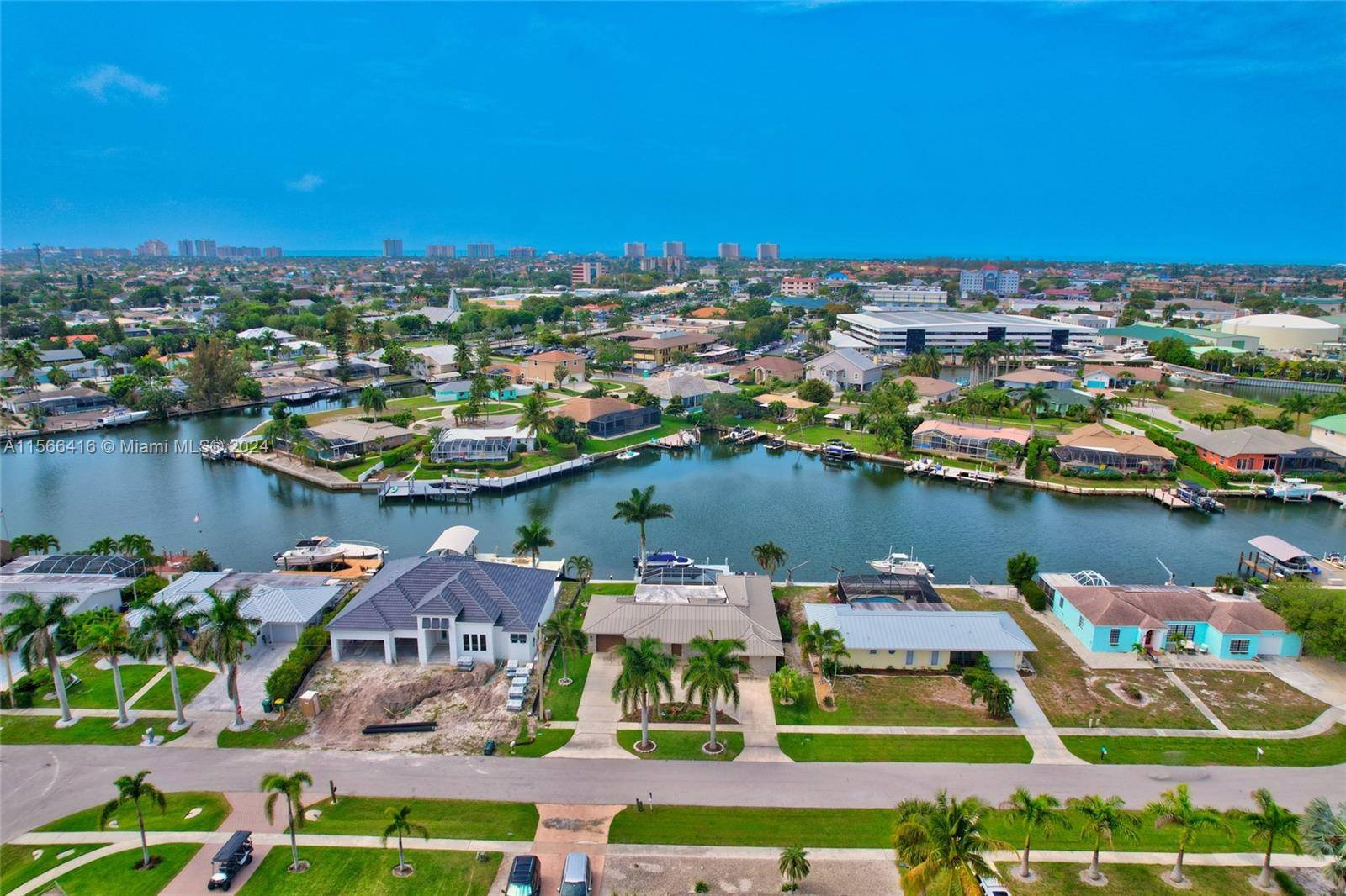 Marco Island, FL 34145,820 Willow CT