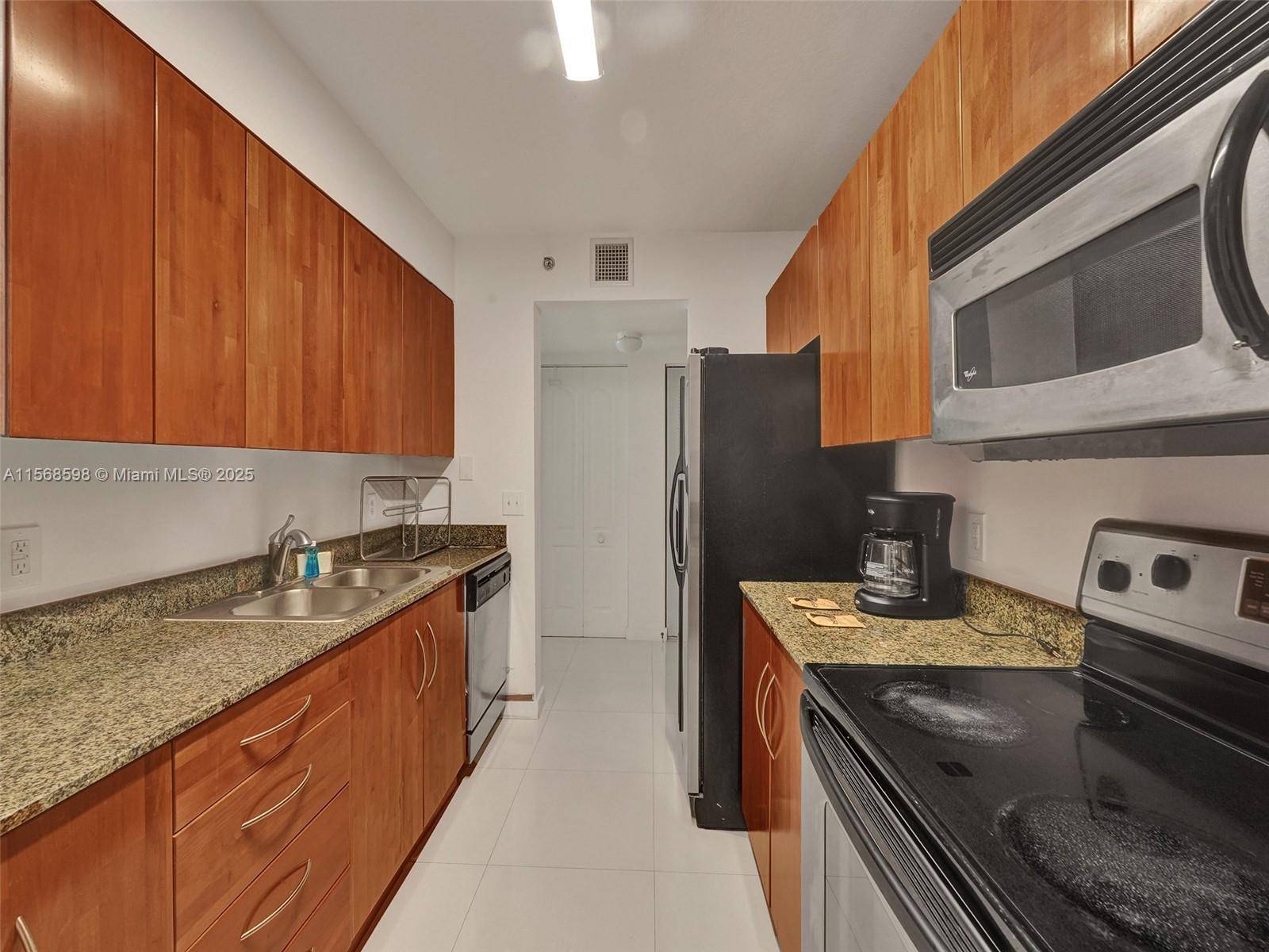Miami, FL 33131,1200 Brickell Bay Dr #3309