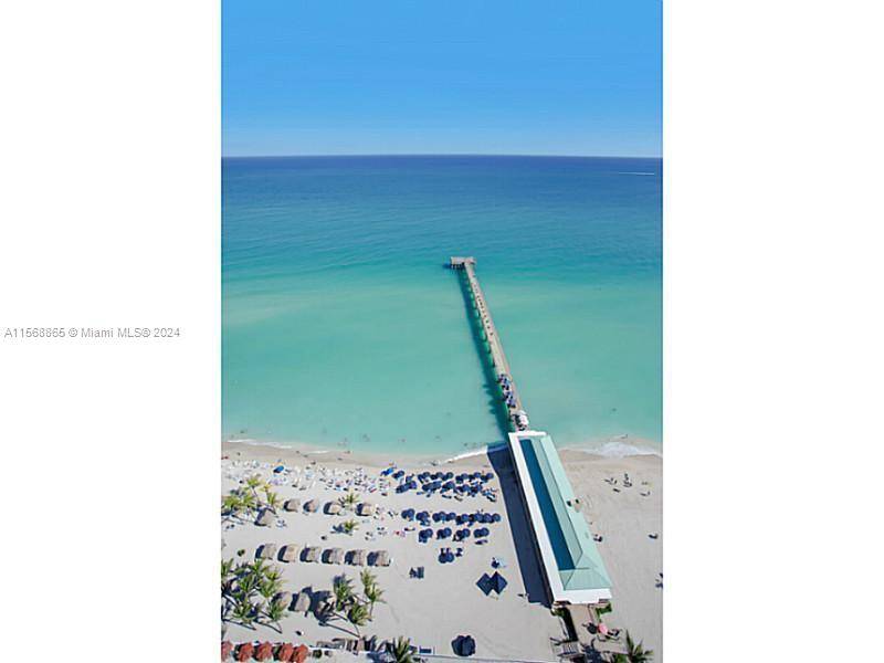 Sunny Isles Beach, FL 33160,16699 Collins Ave #2810