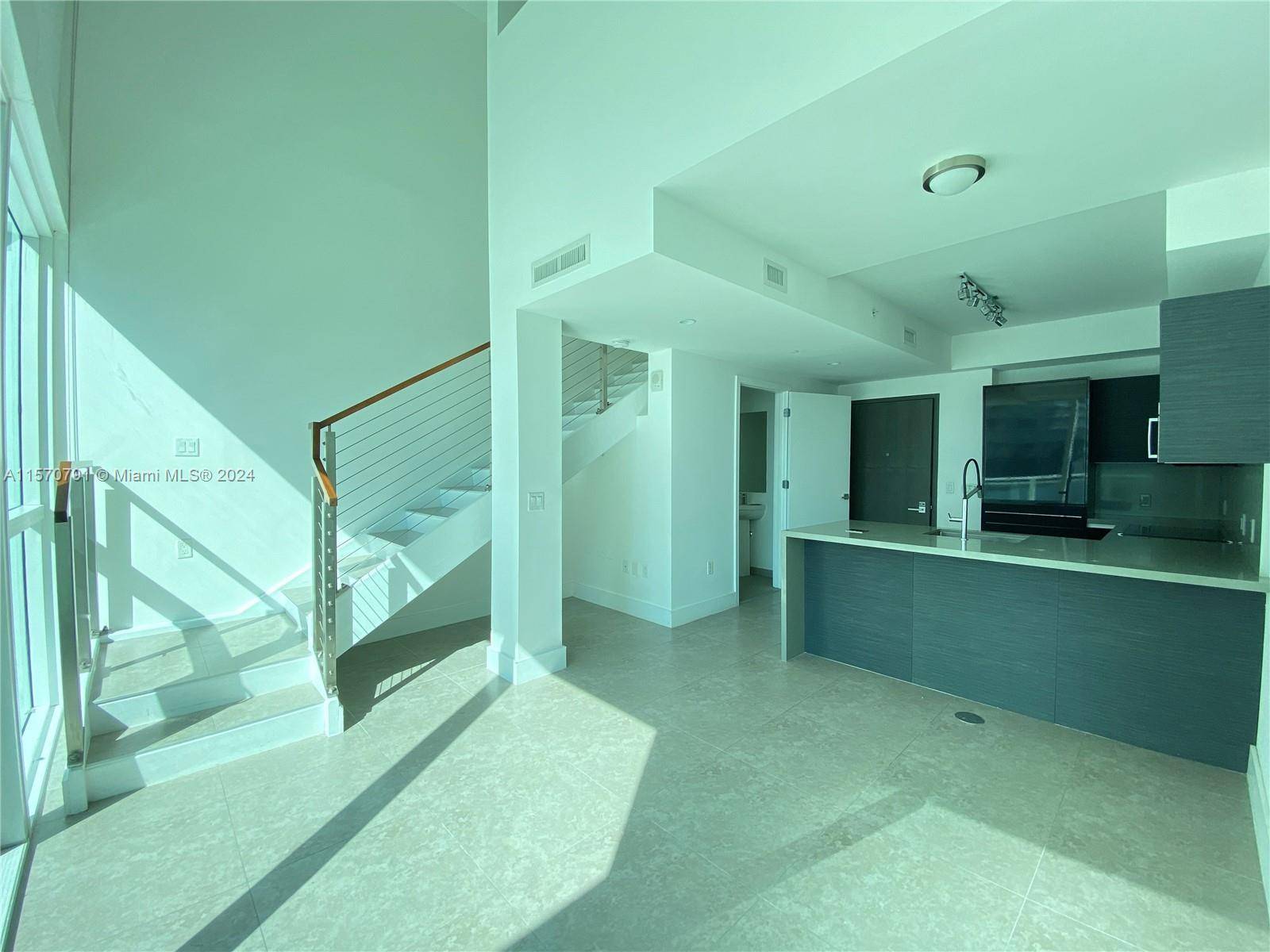 Miami, FL 33131,1080 Brickell Ave #1111
