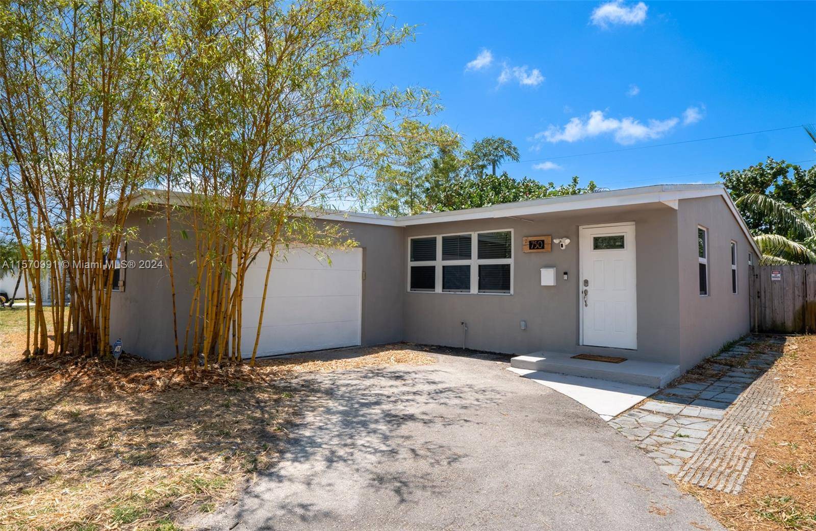 Oakland Park, FL 33334,750 NE 58th St