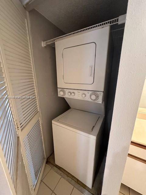 Pompano Beach, FL 33069,3985 W Mcnab Rd #A111