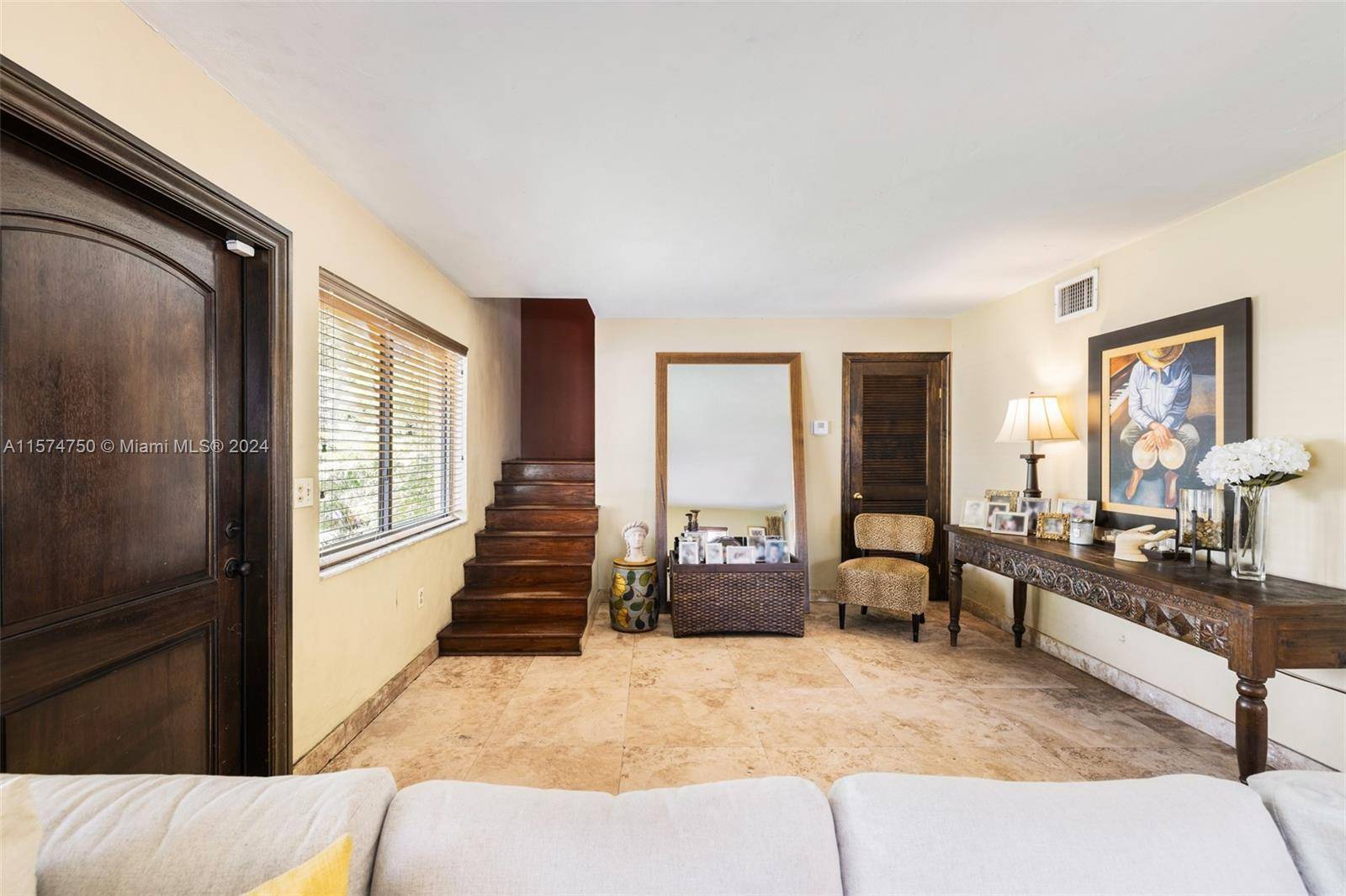 Coral Gables, FL 33134,446 Minorca Ave