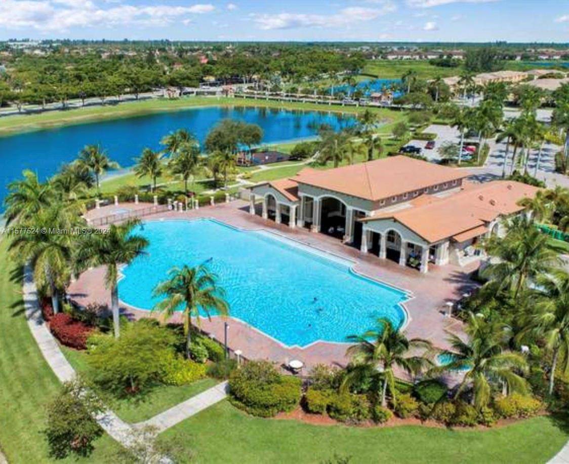 Cutler Bay, FL 33190,22631 SW 88th Pl #5-18