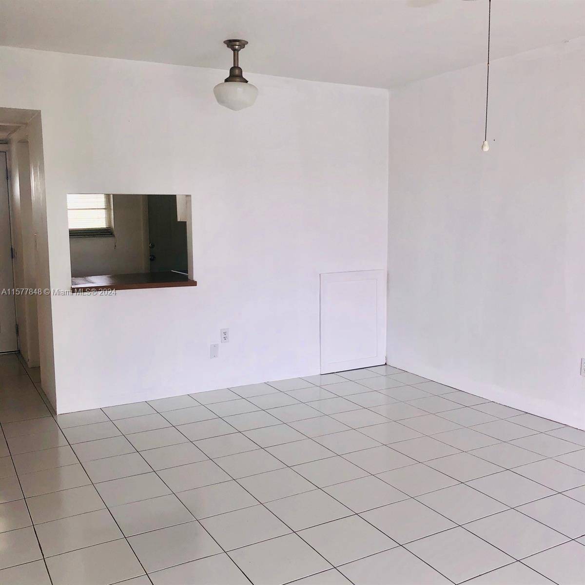 Aventura, FL 33180,2880 NE 203rd St #33