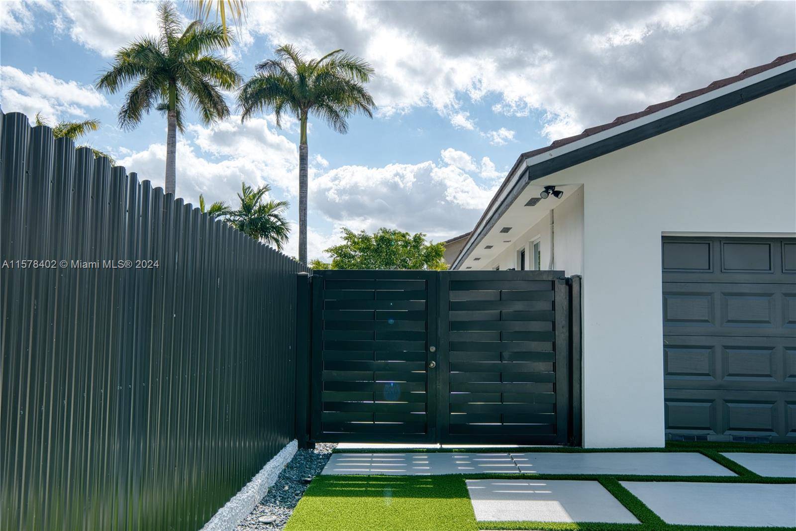 Miami, FL 33184,1316 SW 139th Place