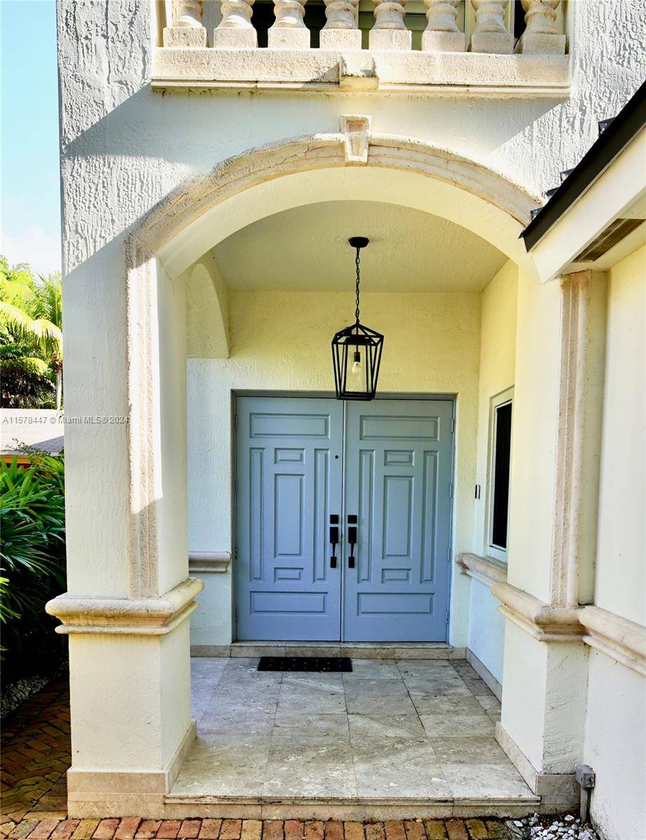 Miami, FL 33133,3053 Day Ave #4