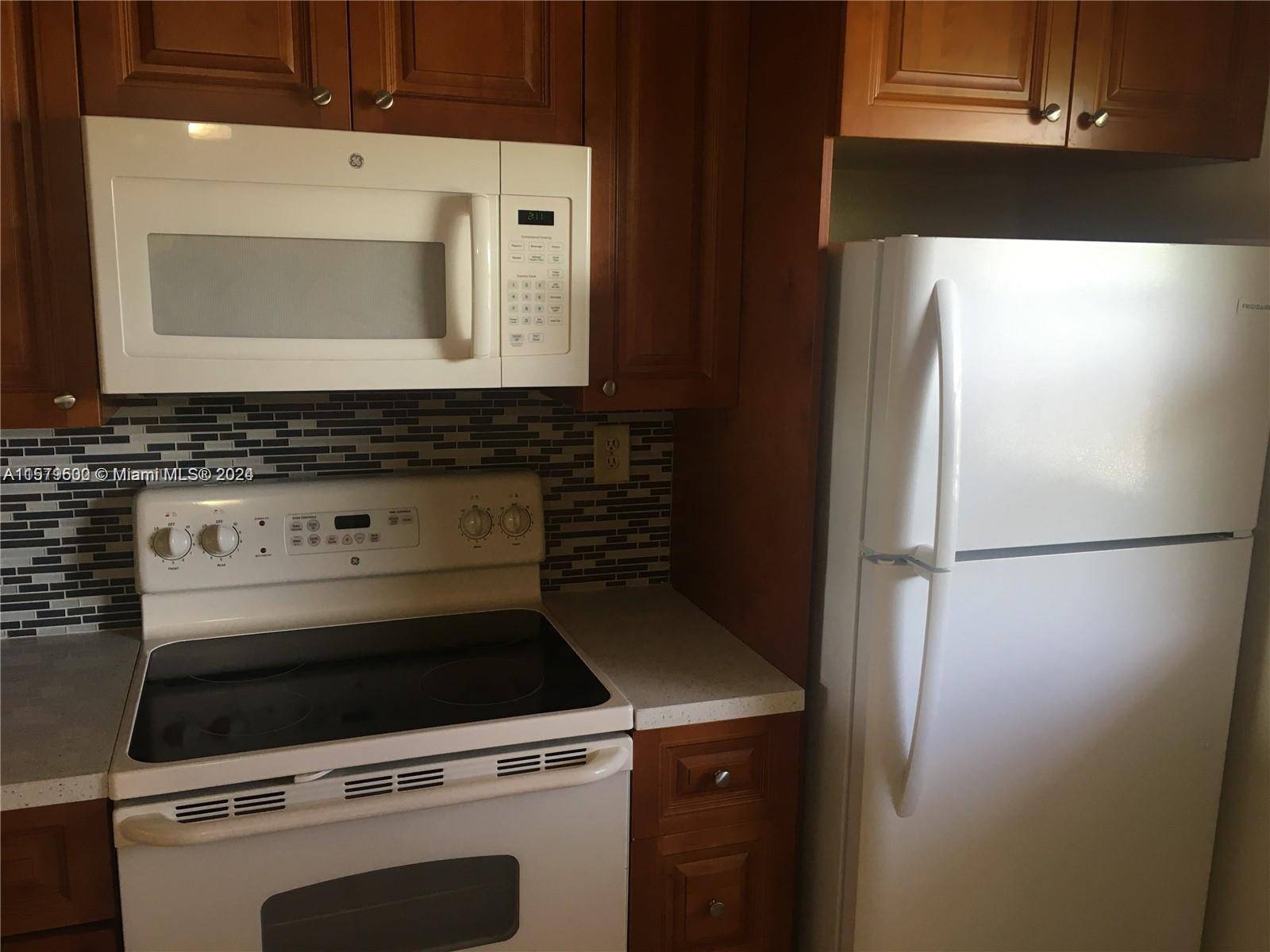 Miramar, FL 33025,3396 Foxcroft Rd #308