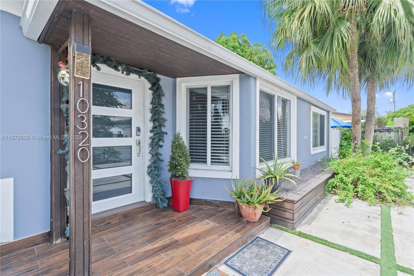 Miami, FL 33165,10320 SW 40th Ter