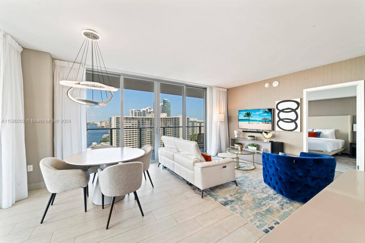Hollywood, FL 33019,4010 S Ocean Dr #R1102