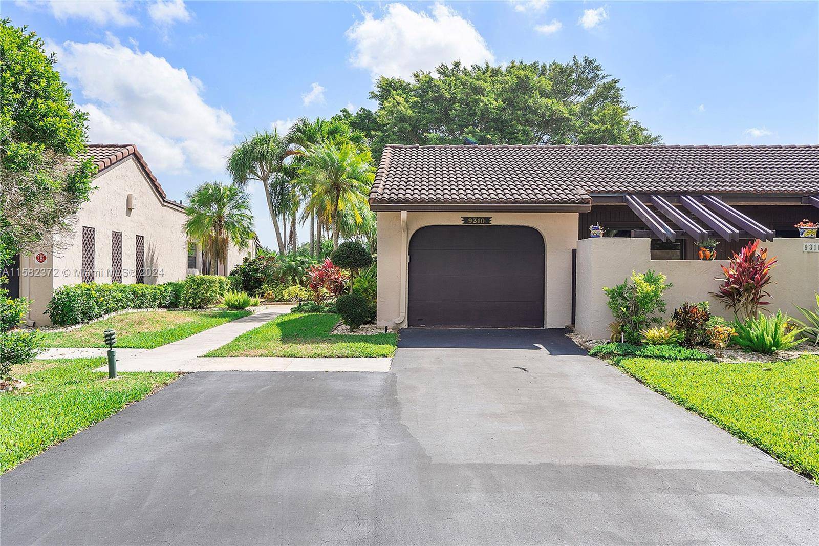 Boca Raton, FL 33428,9310 Vista Del Lago #A