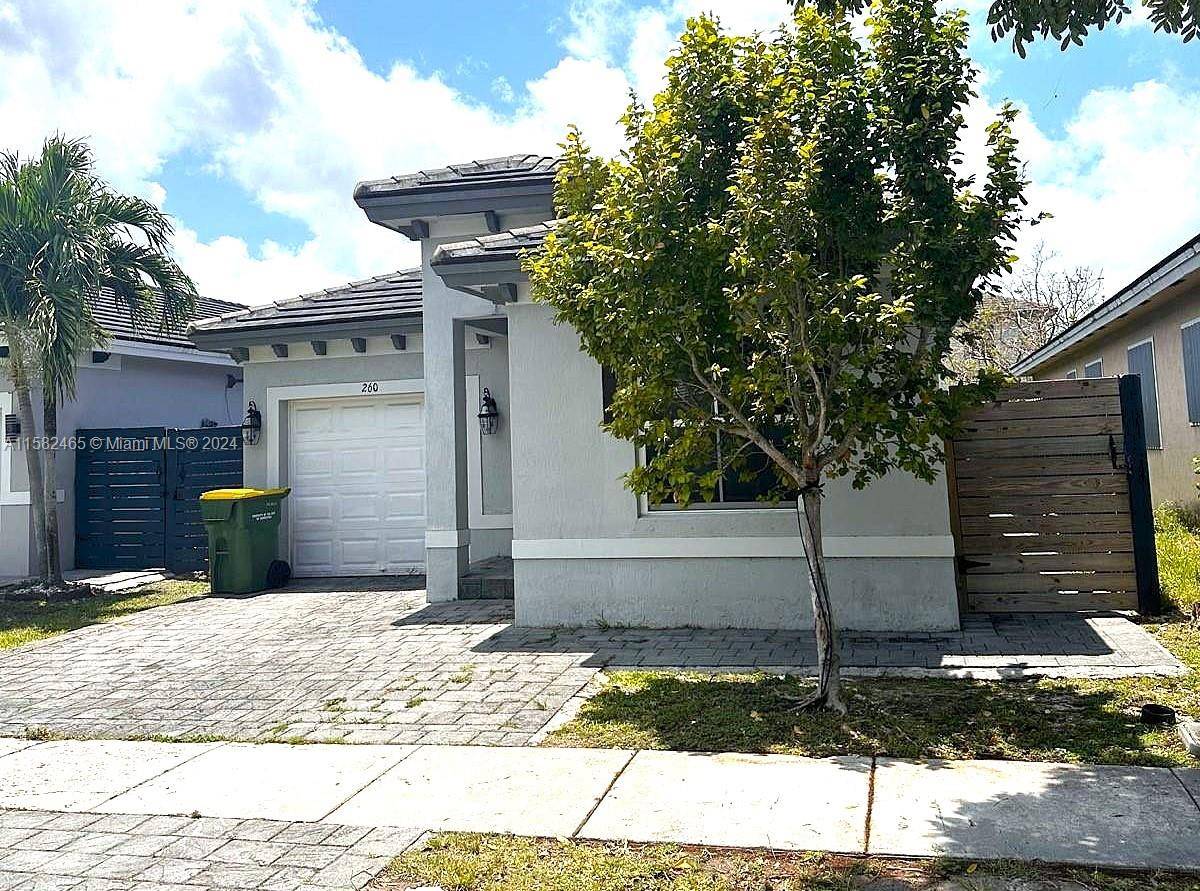 Homestead, FL 33033,260 SE 32nd Ave