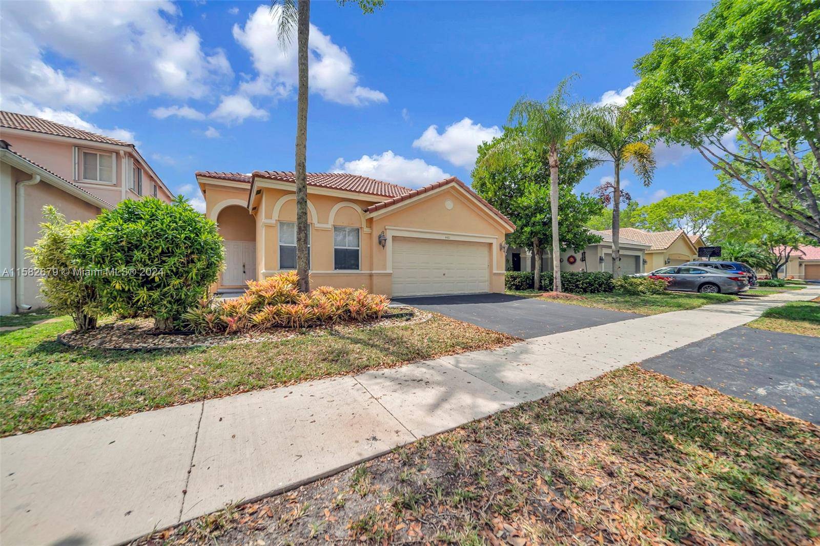 Weston, FL 33331,4461 Sago Cir