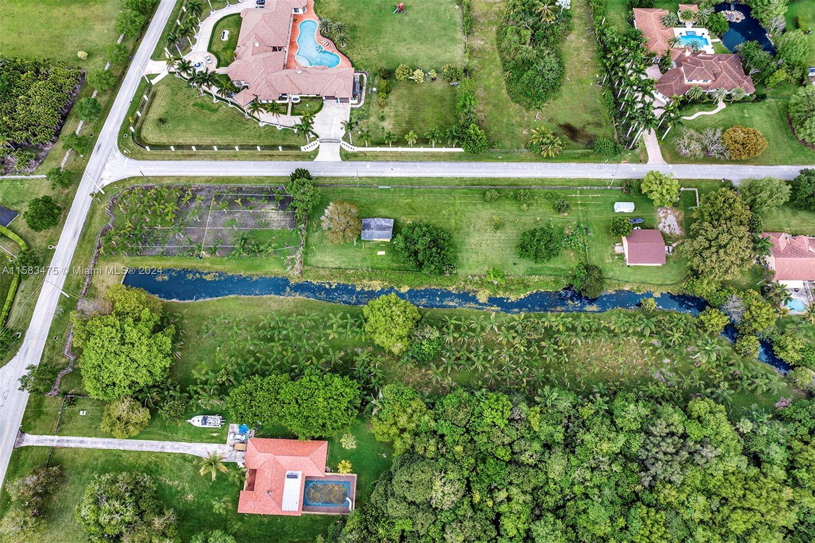 Southwest Ranches, FL 33331,178 Sw Ave