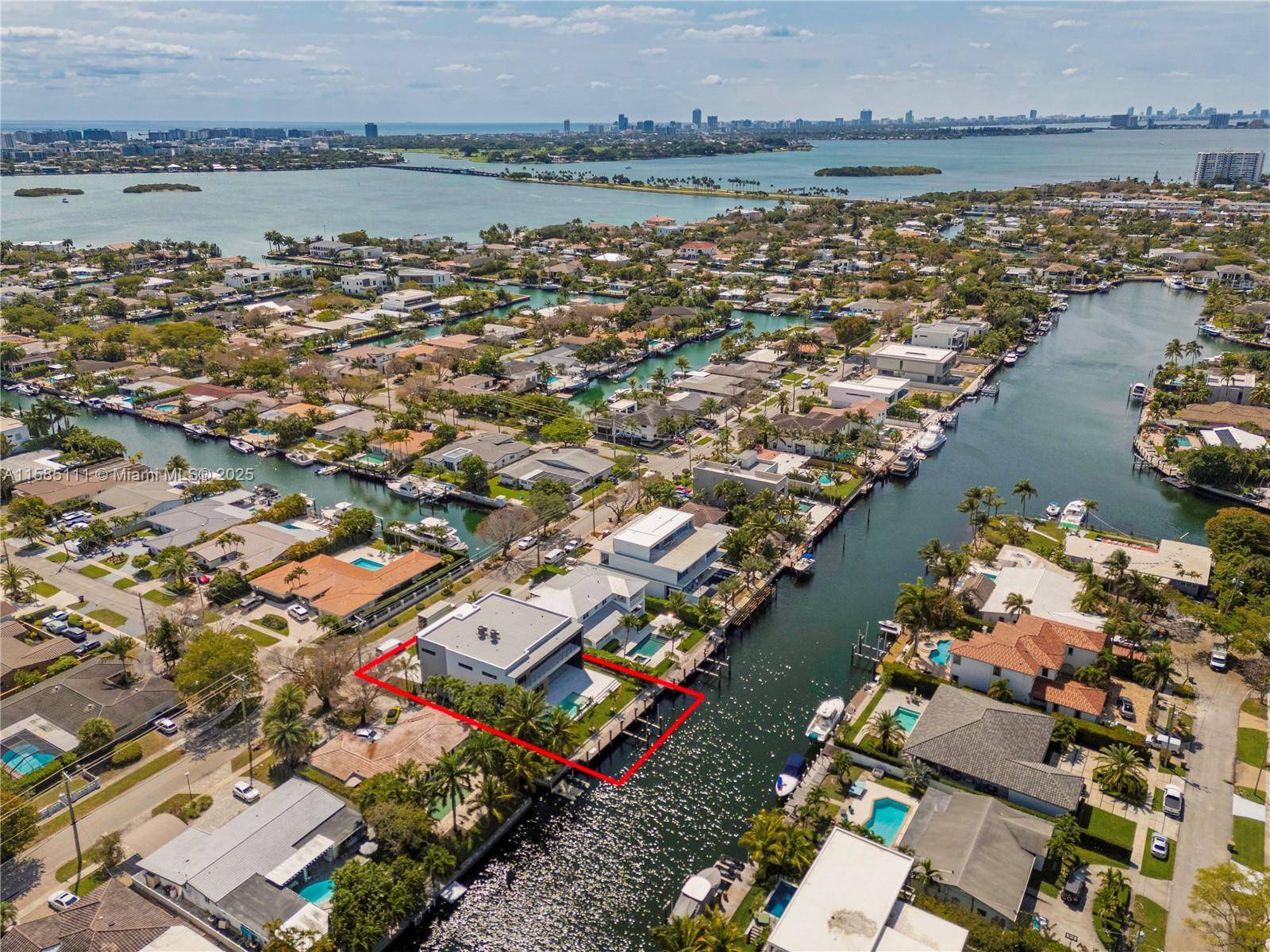 North Miami, FL 33181,13080 N Bayshore Dr