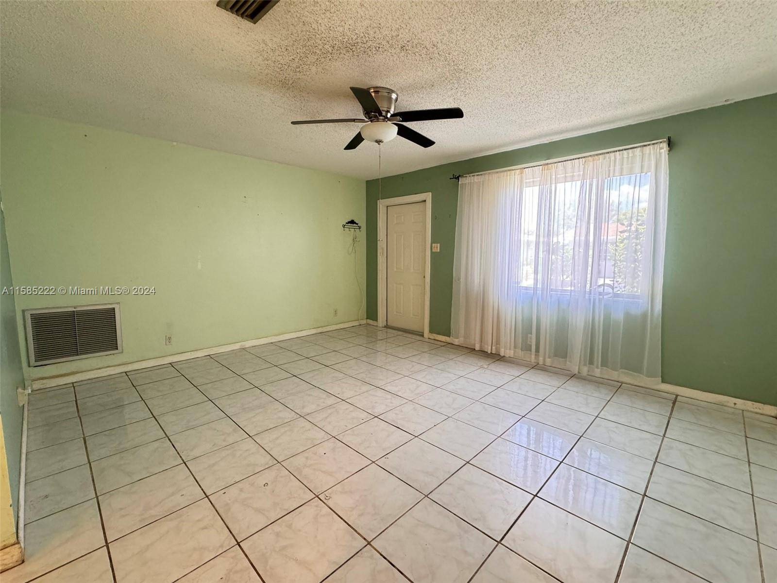 Margate, FL 33063,6990 NW 17th St
