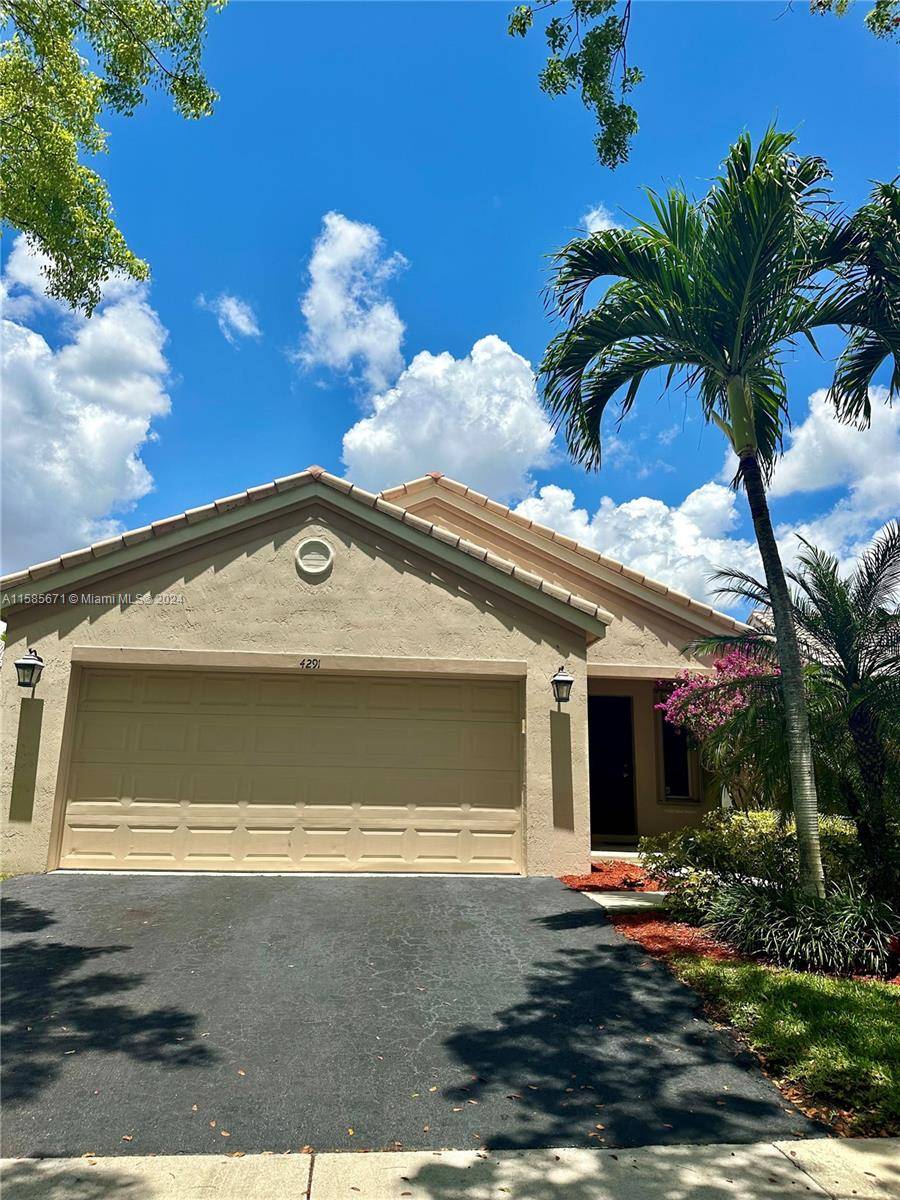 Weston, FL 33331,4291 Greenbriar Ln