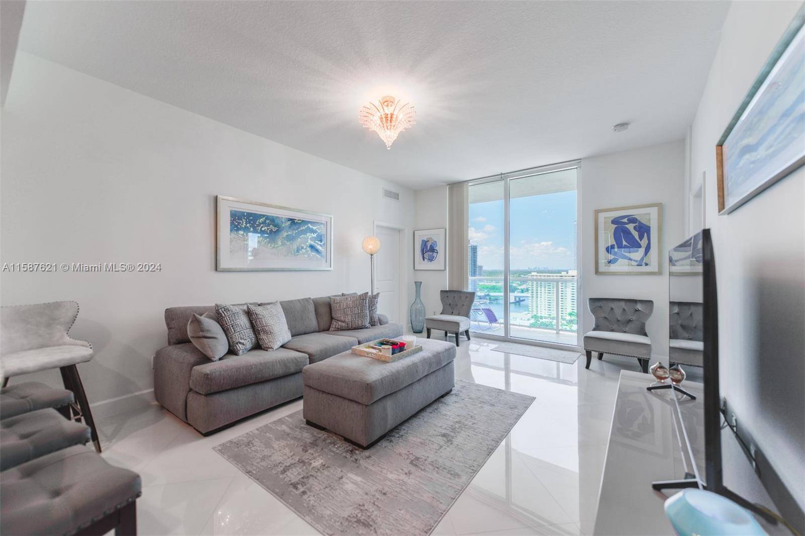 Hallandale Beach, FL 33009,1945 S Ocean Dr #1909