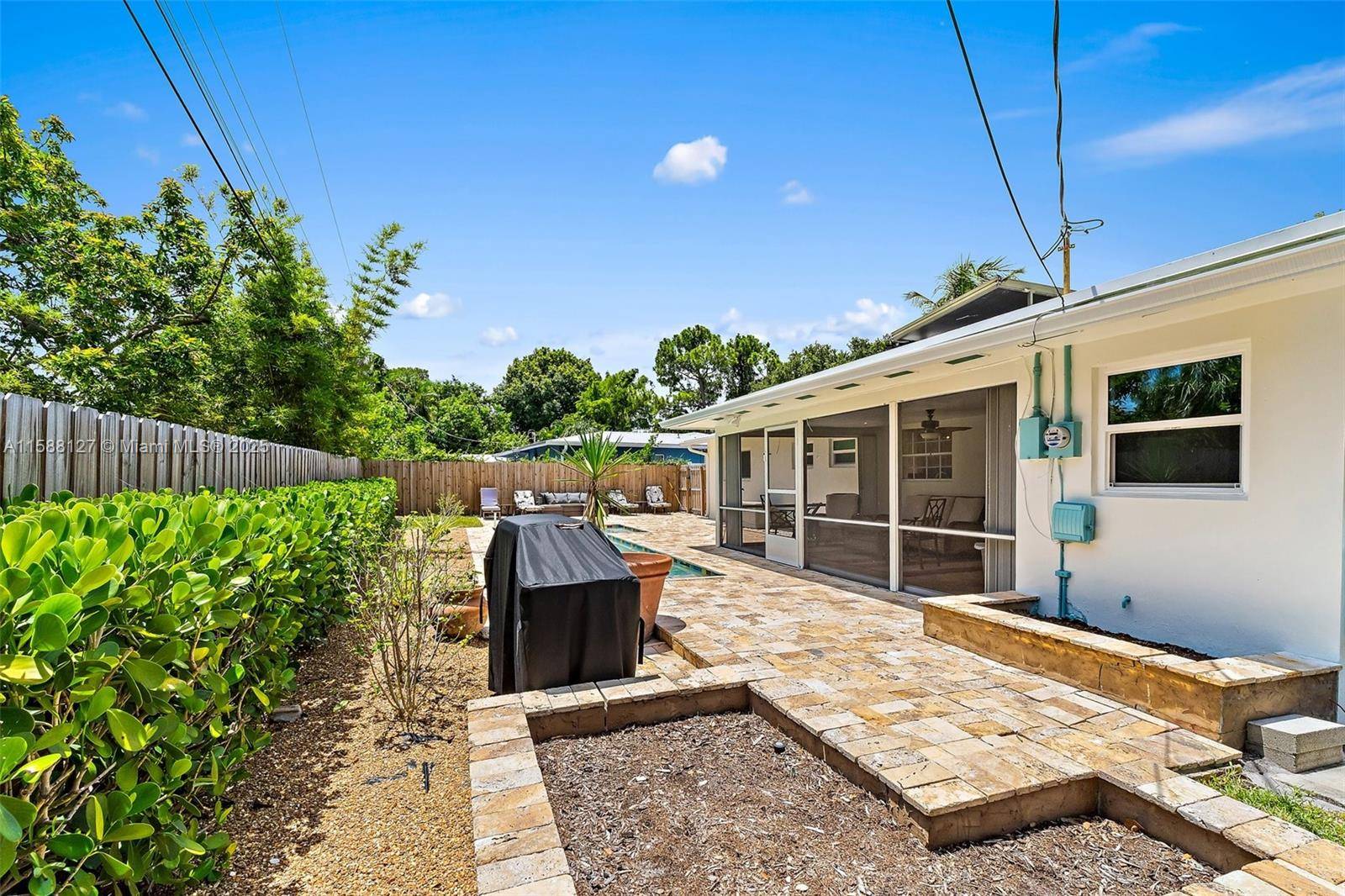 Tequesta, FL 33469,367 W Riverside Dr #0