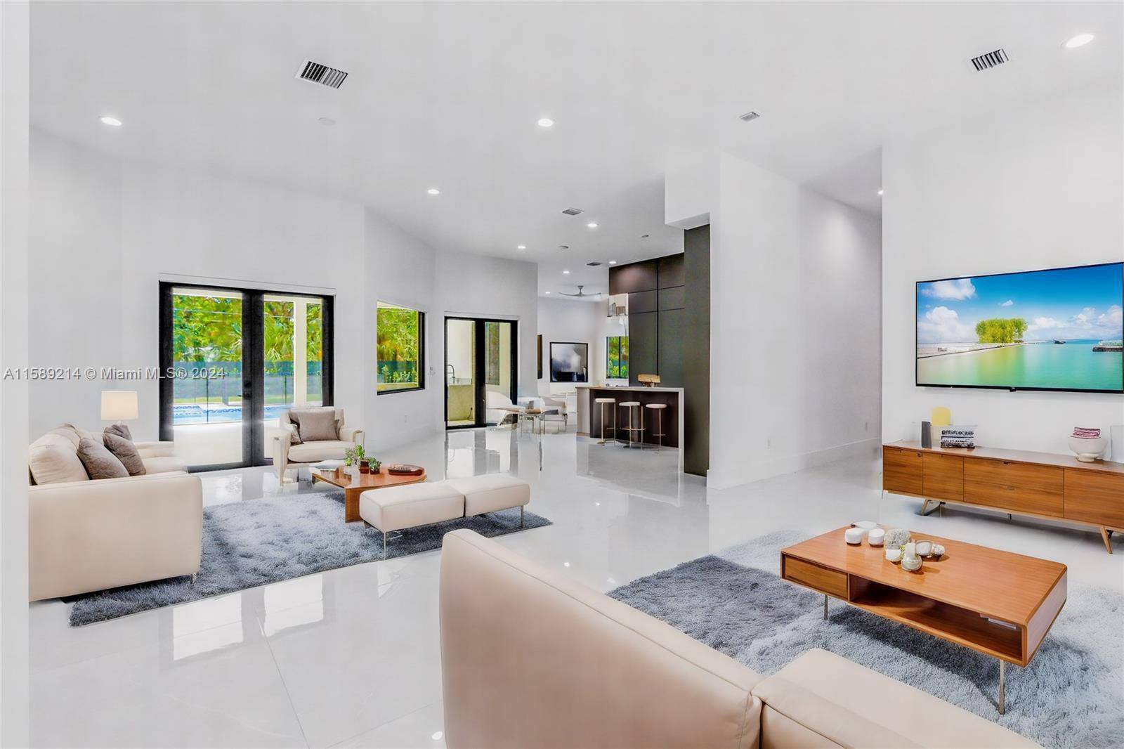 Miami, FL 33143,7025 SW 80th Ct