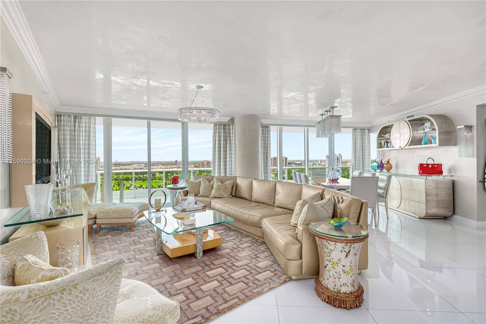 Aventura, FL 33180,19955 NE 38th Ct #2401