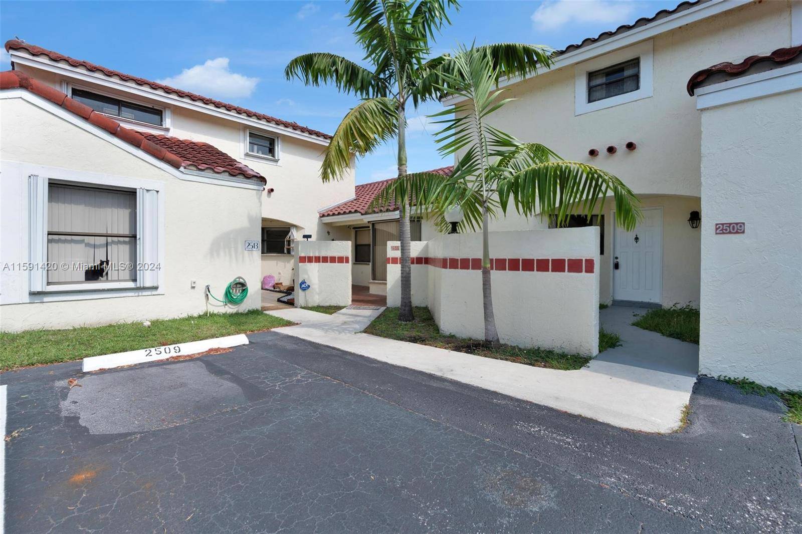 Homestead, FL 33035,2511 San Remo Cir #0