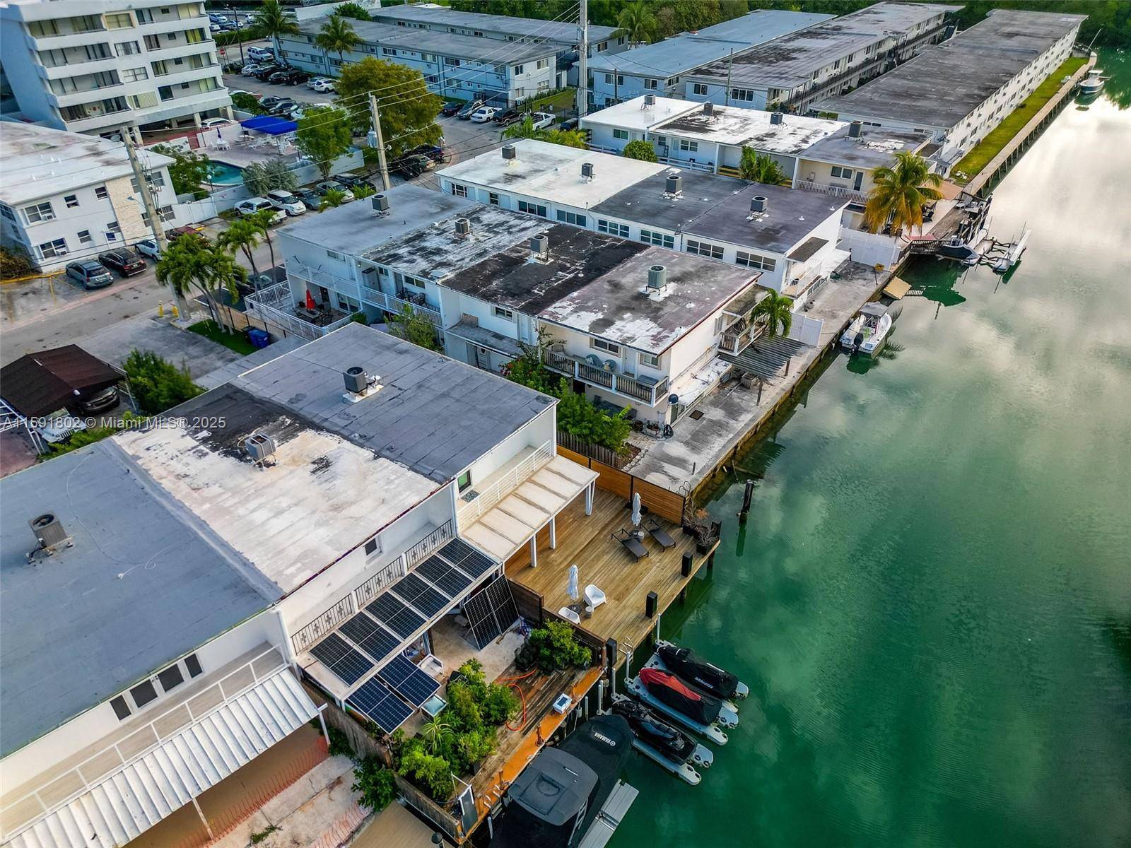 Miami Beach, FL 33141,830 Raymond St