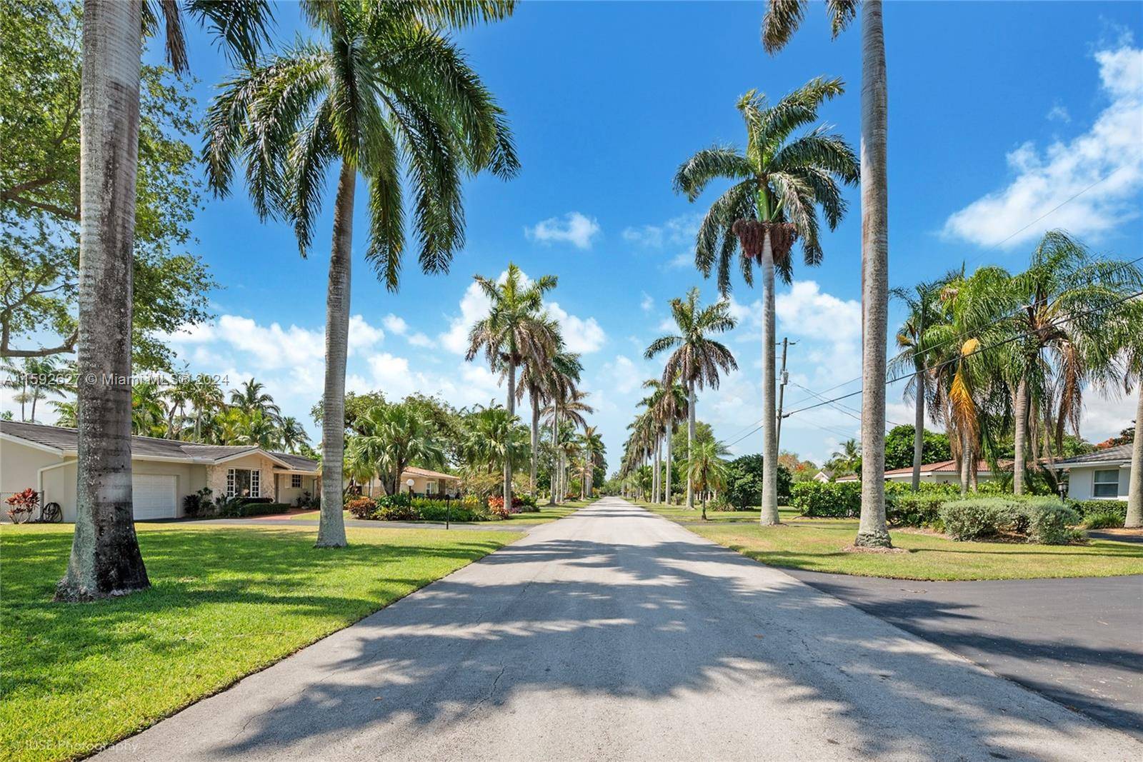 Palmetto Bay, FL 33157,15645 SW 77th Ave