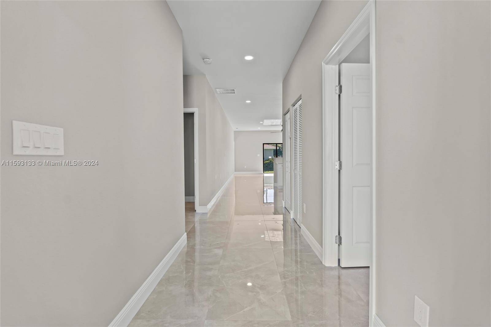 Pompano Beach, FL 33060,1101 NW 4th Ave