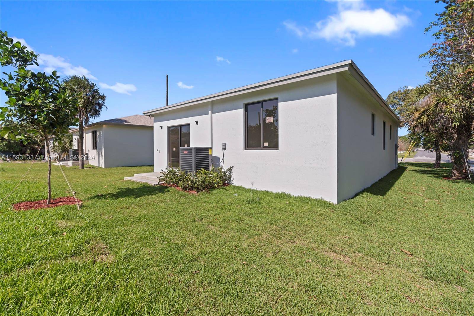 Pompano Beach, FL 33060,1101 NW 4th Ave