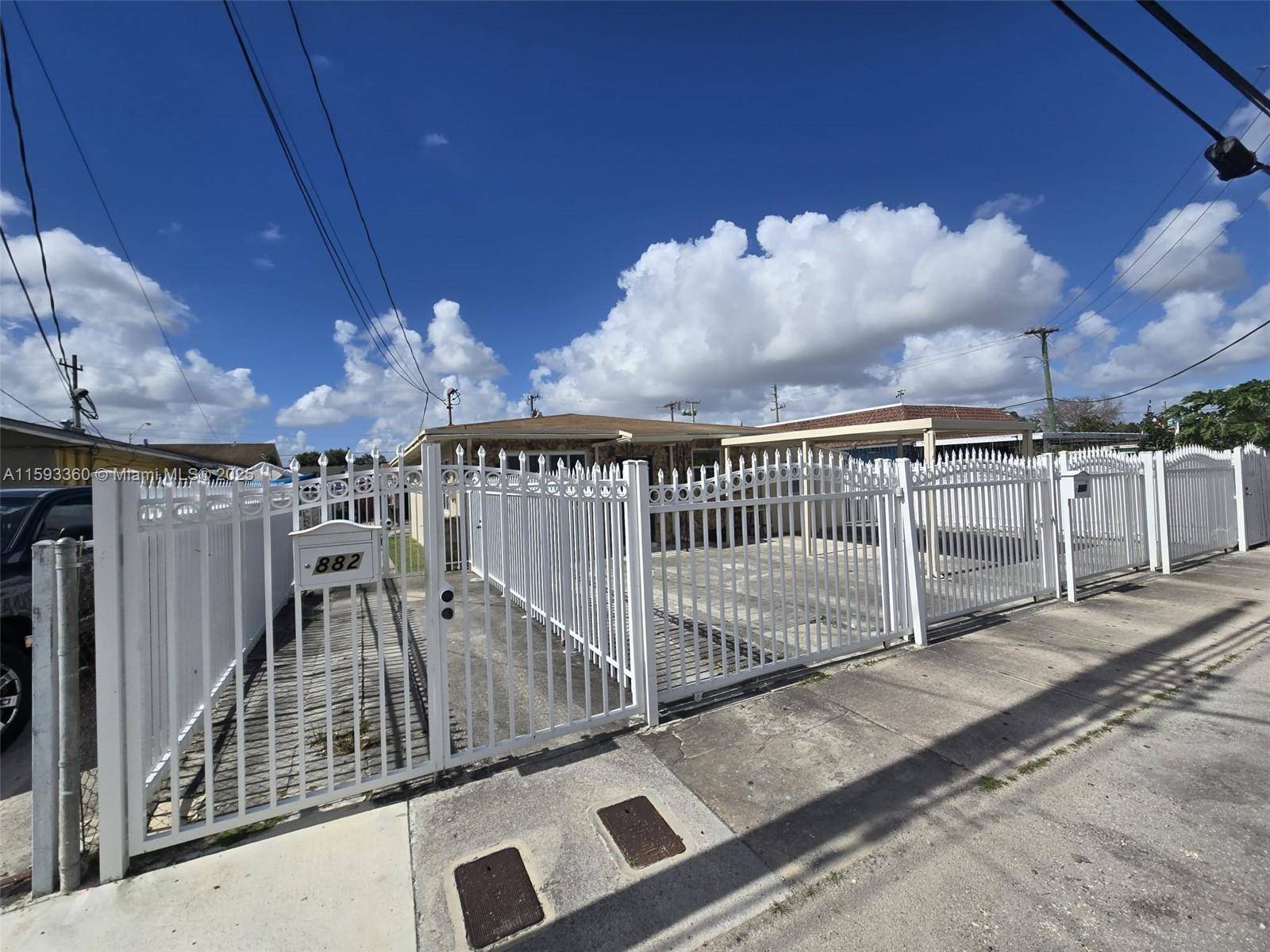Miami, FL 33125,880 NW 26th Ave