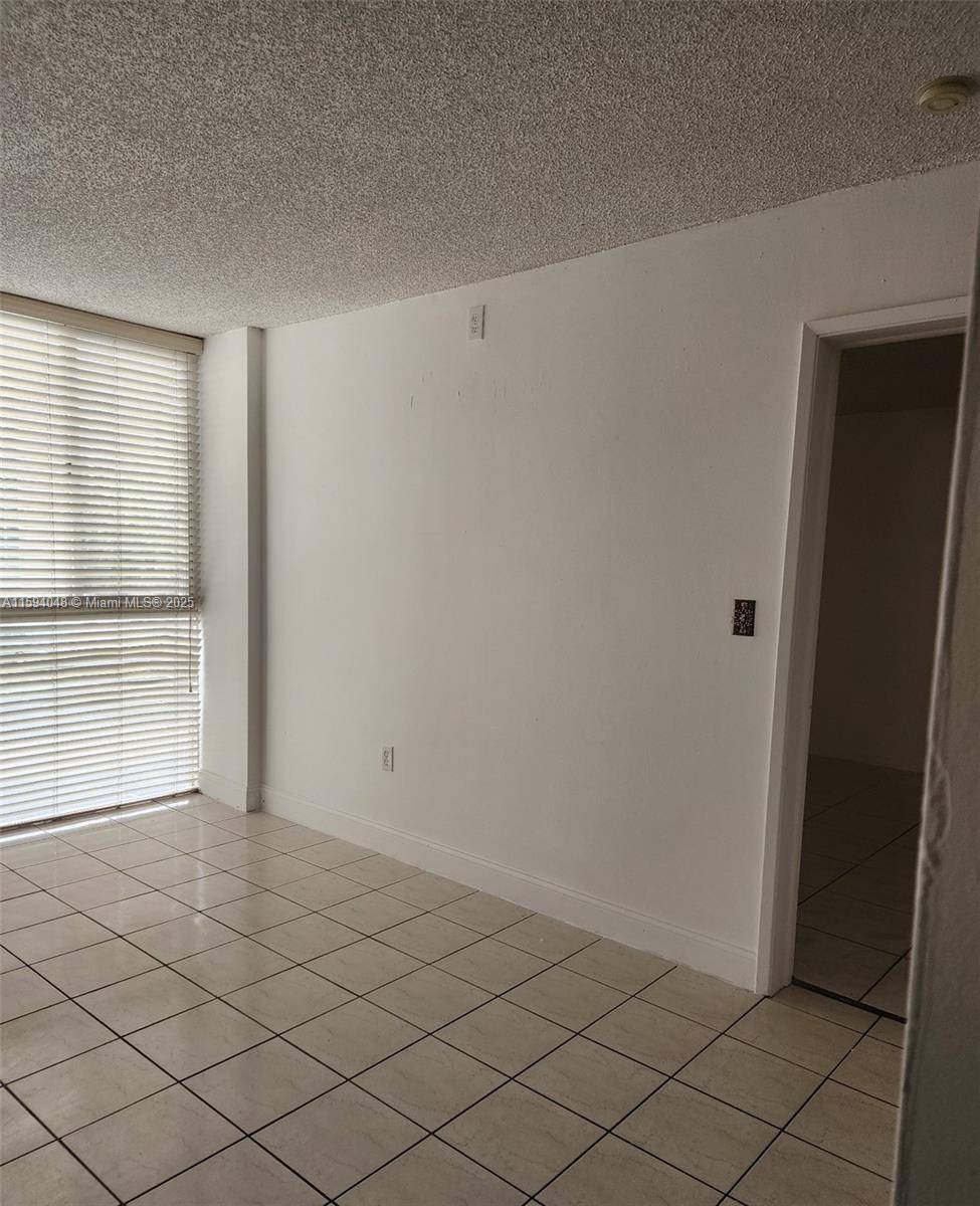Hialeah, FL 33015,7075 NW 186 ST #C202