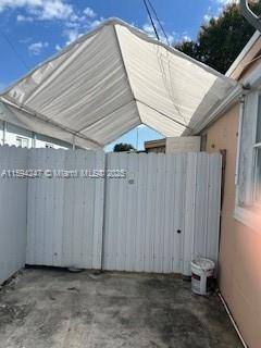 Hialeah, FL 33013,4183 E 10th Ave