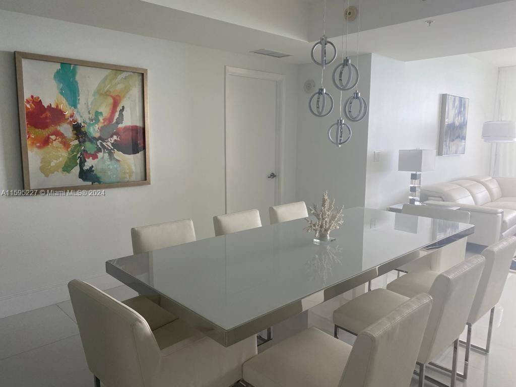 Sunny Isles Beach, FL 33160,18201 Collins Ave #1804
