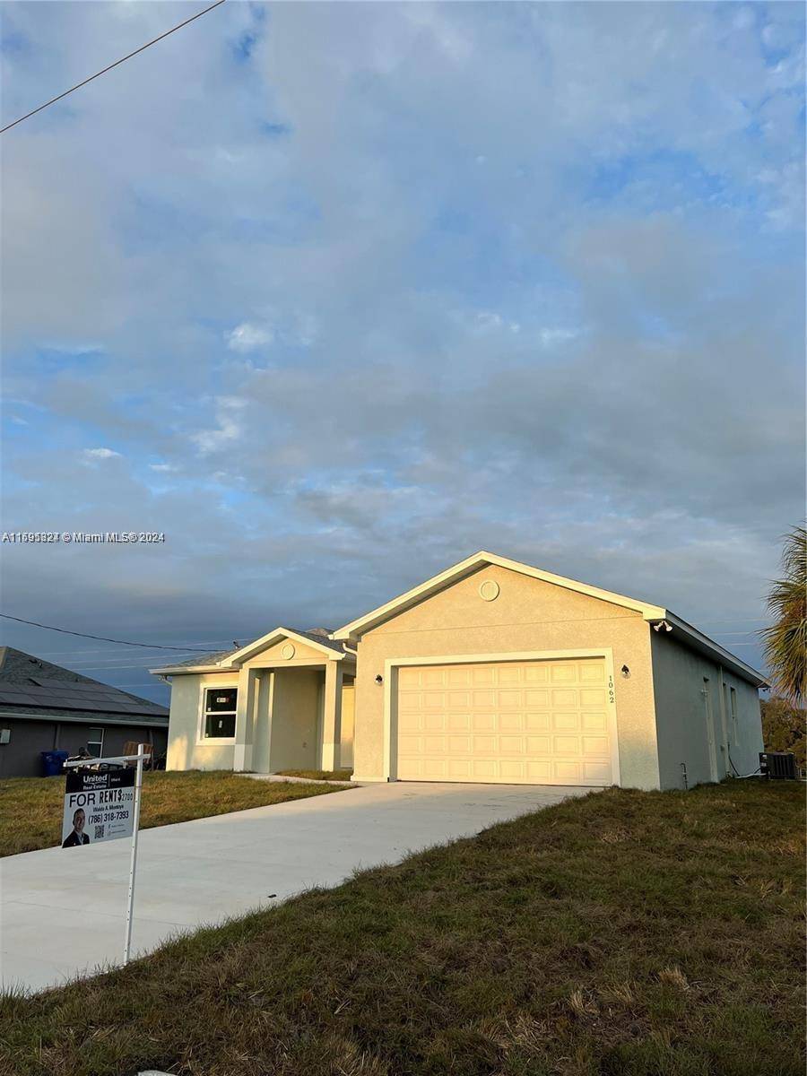 La Belle, FL 33935,1062 JAY CT