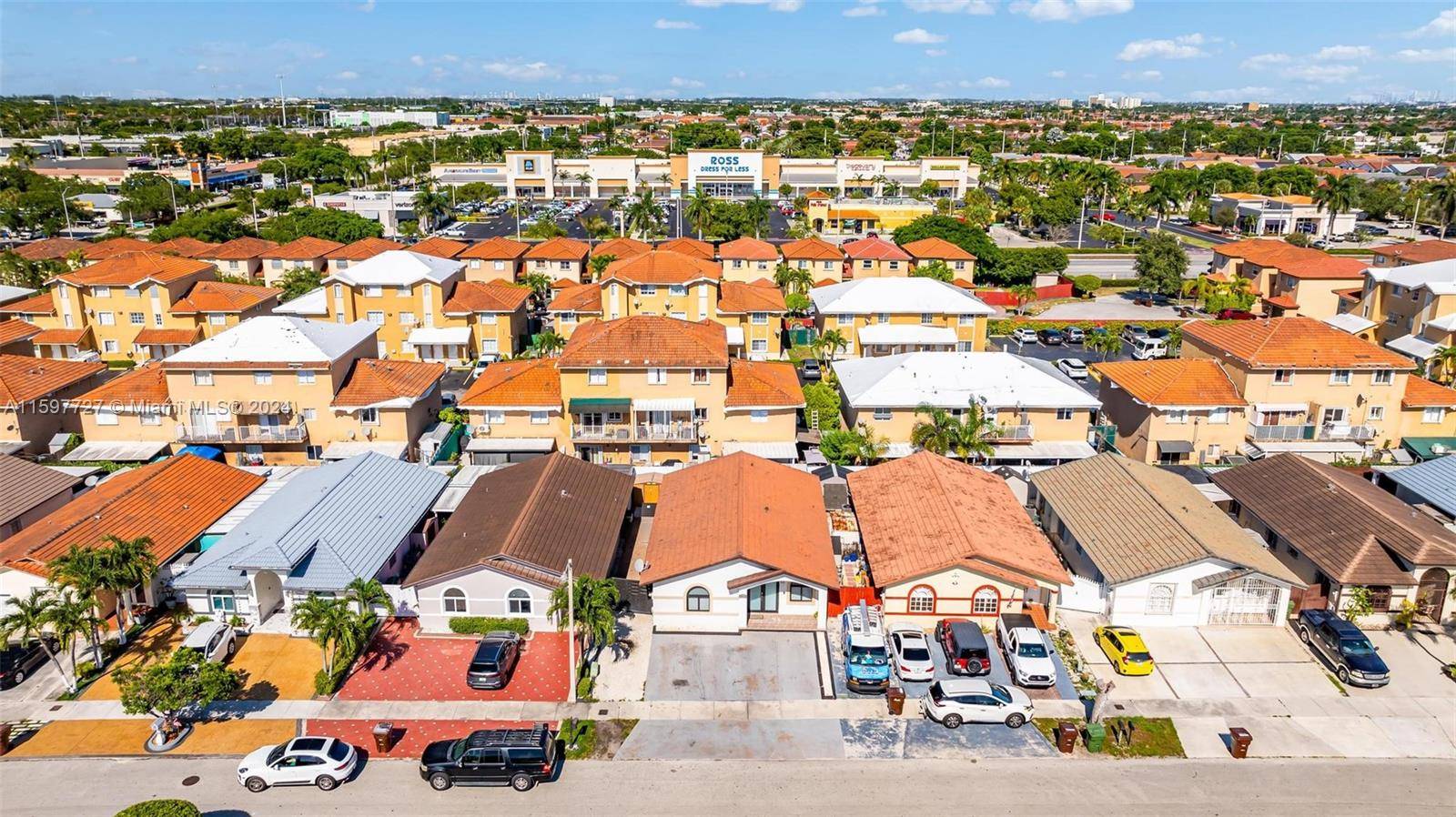 Hialeah, FL 33018,7891 W 34th Ct