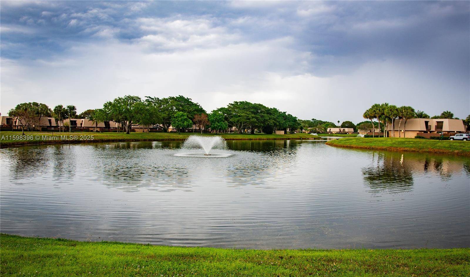 West Palm Beach, FL 33409,5824 58th Way