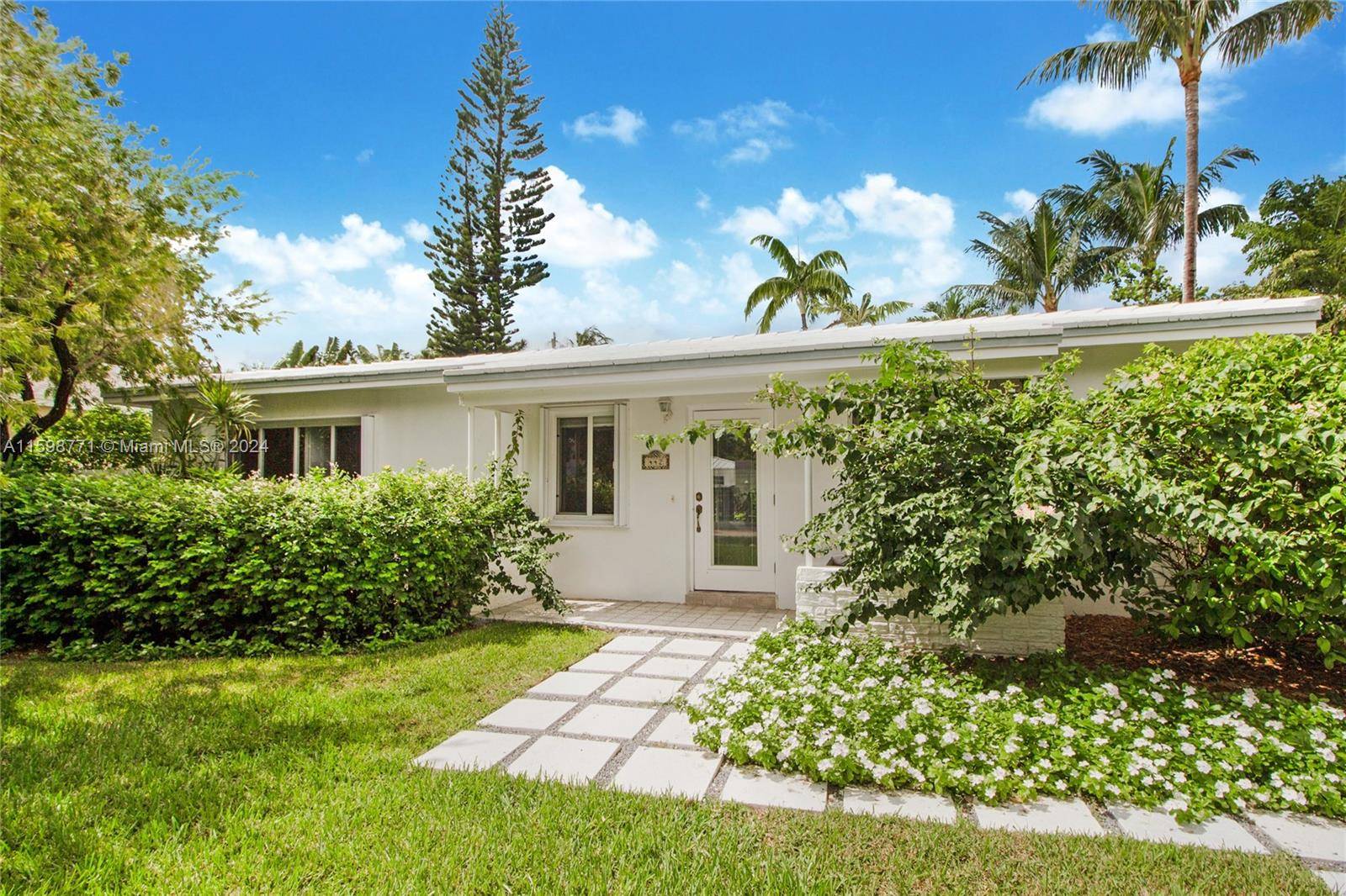 Key Biscayne, FL 33149,442 Warren Ln