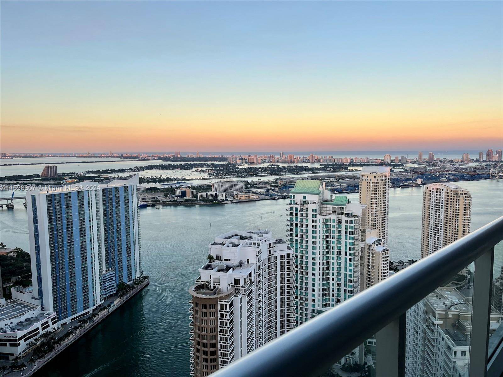 Miami, FL 33131,495 Brickell Ave #5504