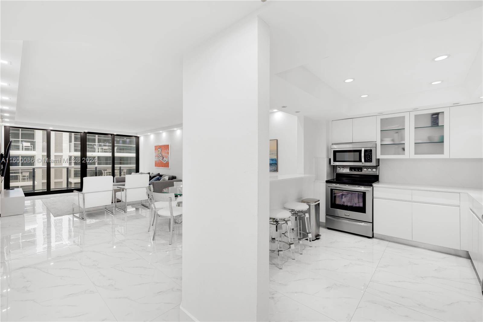 Surfside, FL 33154,9455 Collins Ave #806