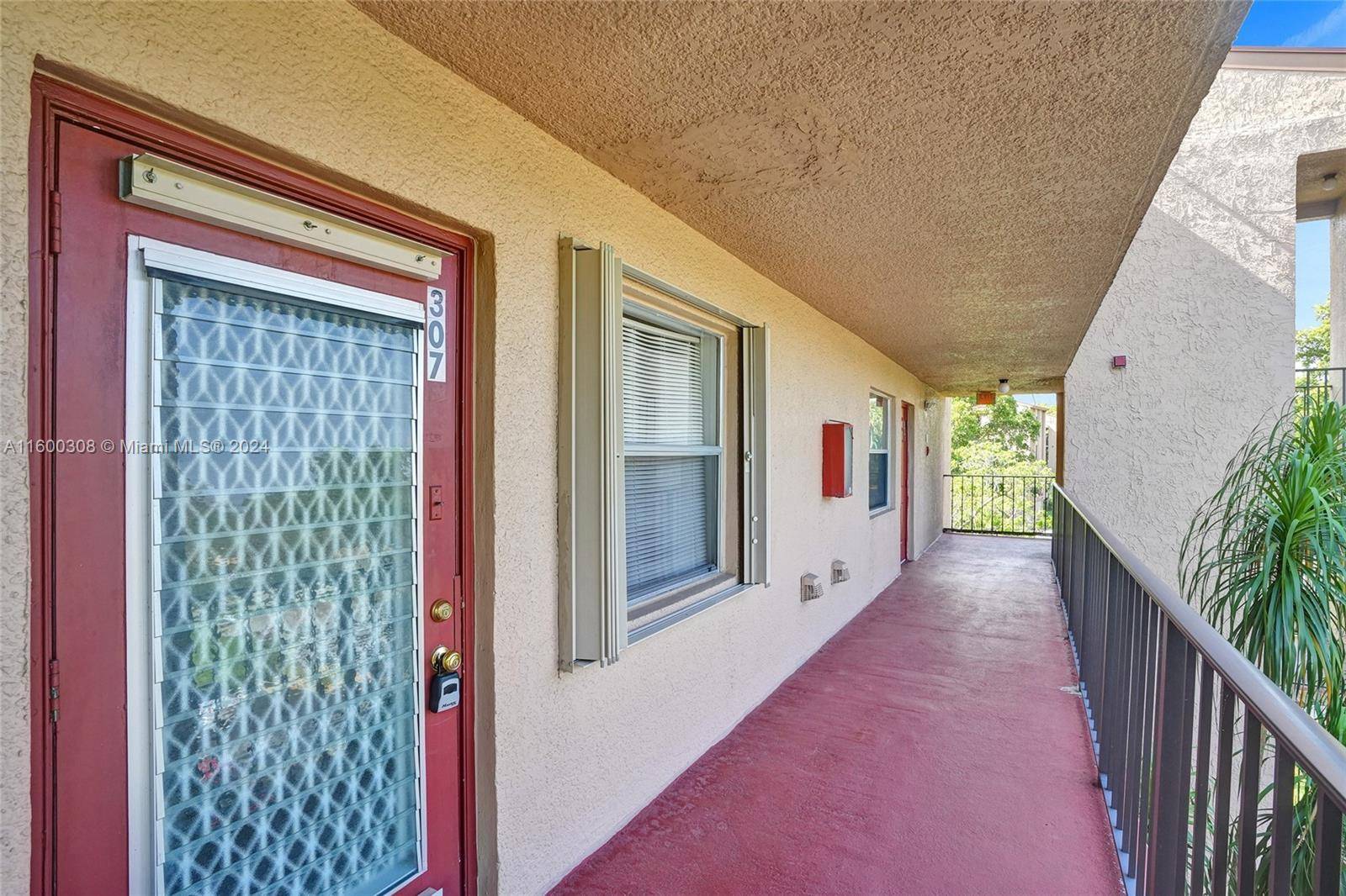 Margate, FL 33063,370 NW 76th Ave #307