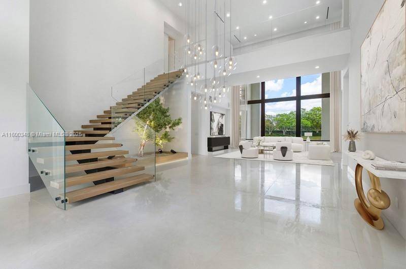 Weston, FL 33332,2944 Lake Ridge Ln
