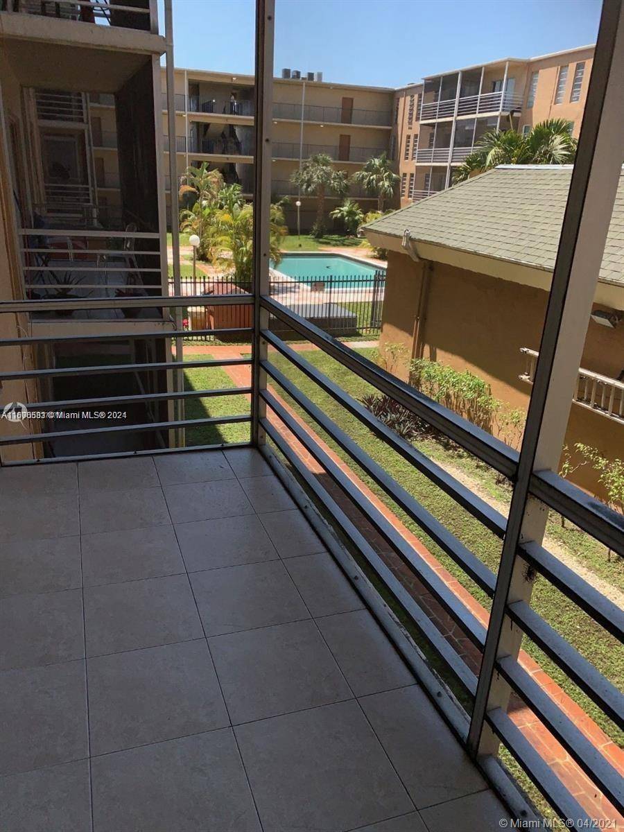 Lauderdale Lakes, FL 33313,4848 NW 24th Ct #232
