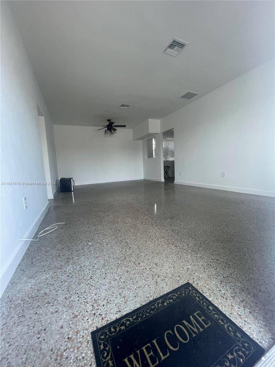 Hialeah, FL 33010,60 W 12th St