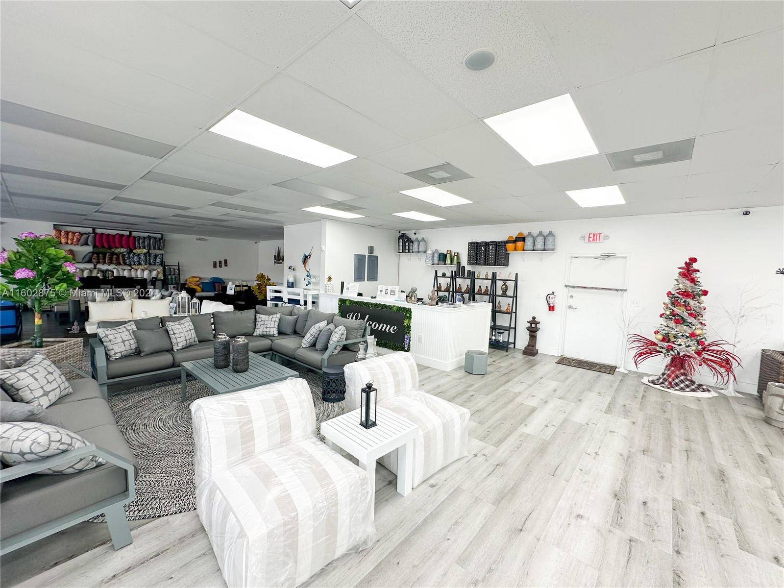 North Miami Beach, FL 33162,1724 NE 163rd St