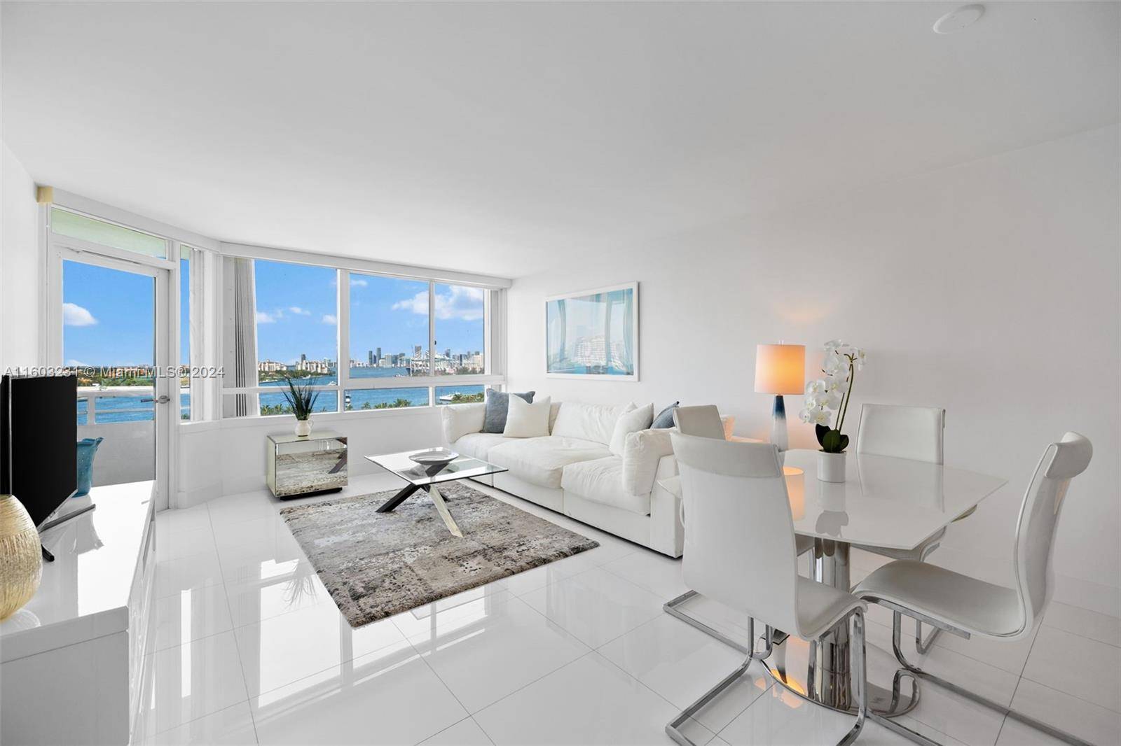 Miami Beach, FL 33139,400 S Pointe Dr #1007