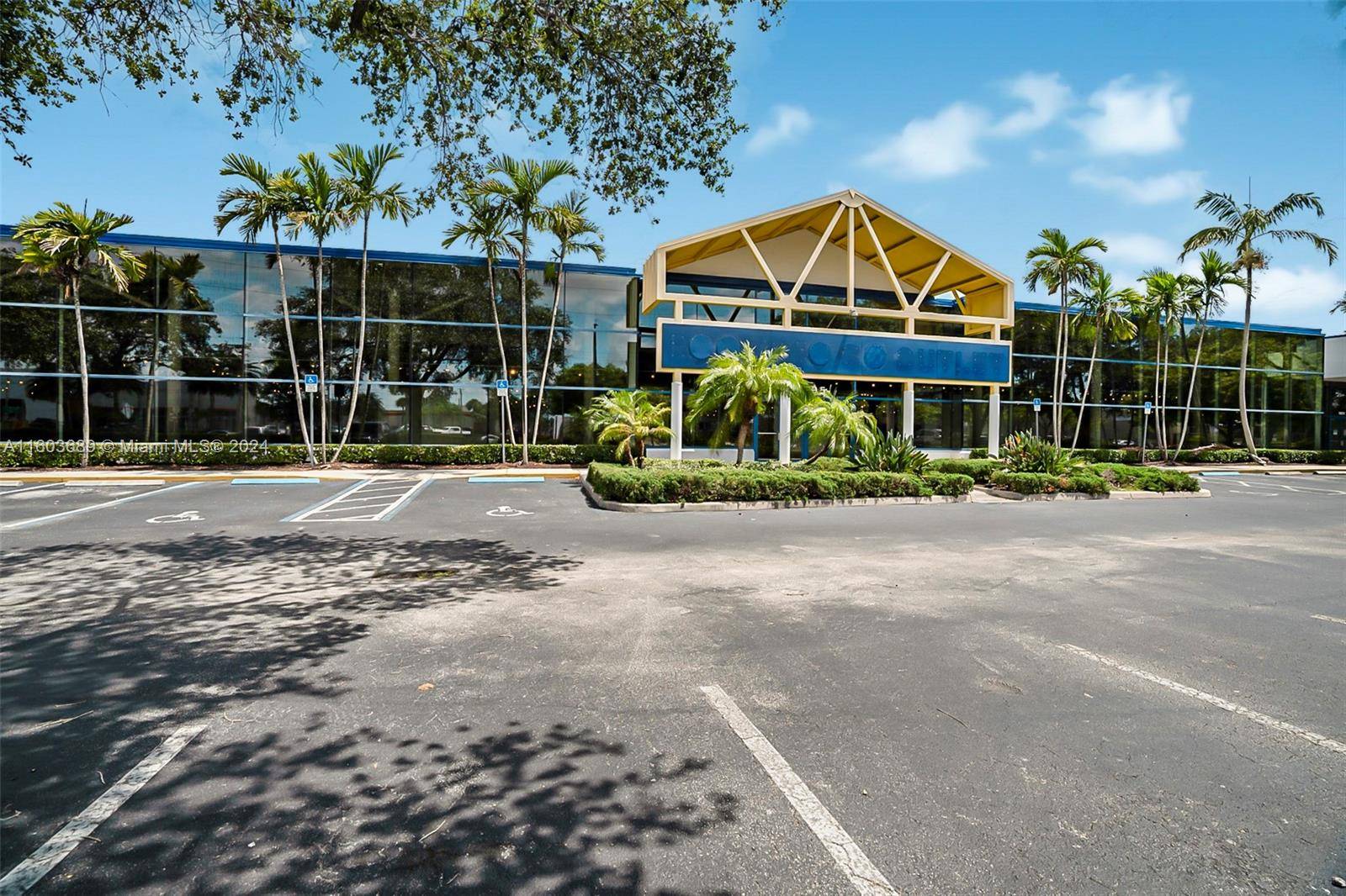 Oakland Park, FL 33309,1605 W Oakland Park Blvd