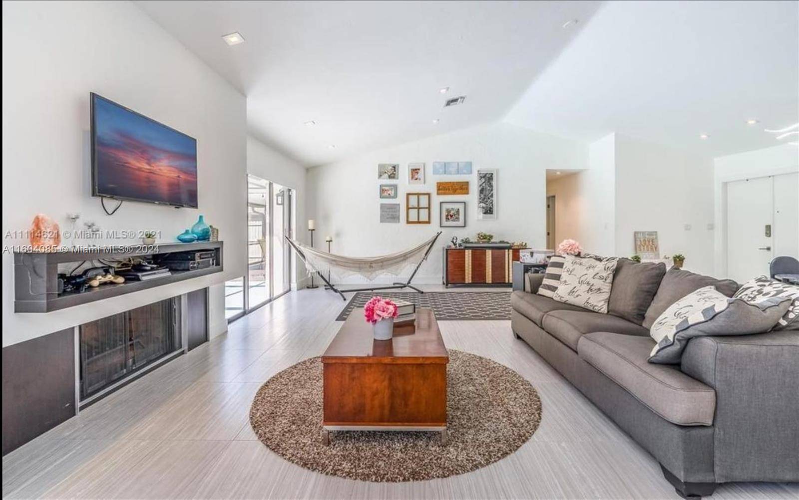 Cooper City, FL 33328,4881 SW 104th Ave