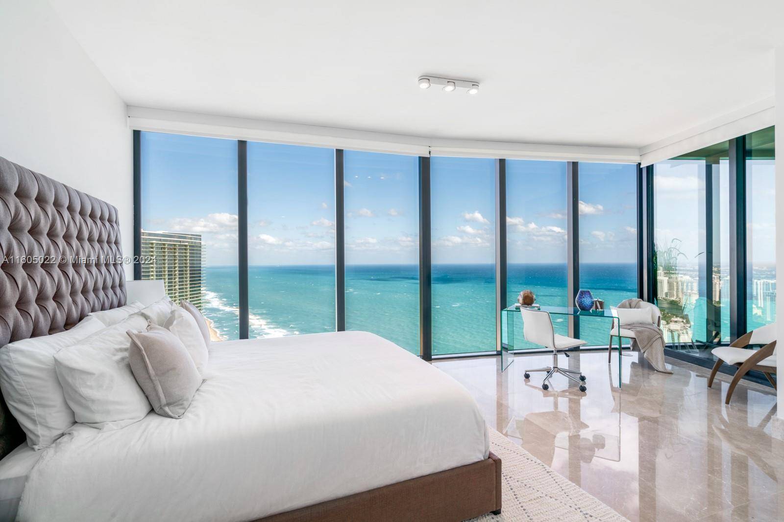 Sunny Isles Beach, FL 33160,18555 Collins Ave #5105